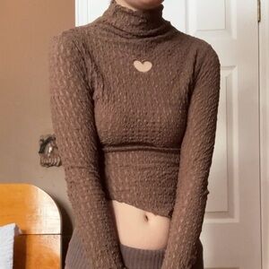 YesStyle Brown Heart Cutout Crop Top